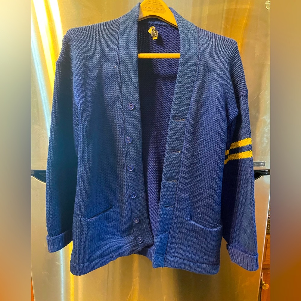 Vintage (50’-60’s) College Sweater~ M&H Philadelphia PA. 100% Wool